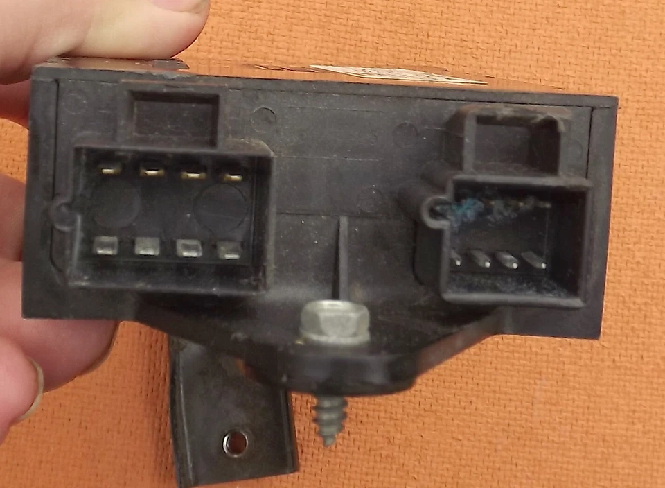 1994 Chevrolet Buick Olds Pontiac TRW ABO0103R модуль бесключевого доступа фургон G20 - Изображение 2 из 3