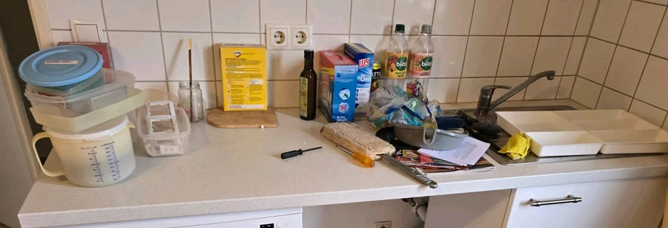 Einbauküche gebraucht, Hochglanz weiss foliert - Bild 2 von 4