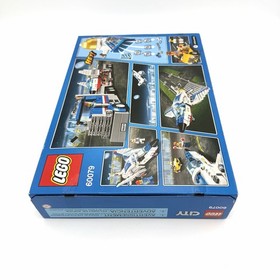 Lego City 60079 Training Jet Transporter City Worker Test Pilot Minifigures NEW