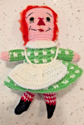 Vintage Knitted/Crocheted Raggedy Ann Doll Made in Korea has Original Tag