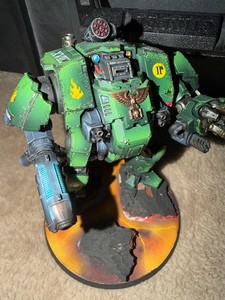 Warhammer 40k Space Marines Primaris Redemptor Dreadnought