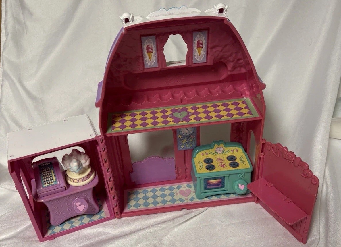 как выглядит My Little Pony Playset Cotton Candy Cafe With Table Take Out Oven Register Cake фото