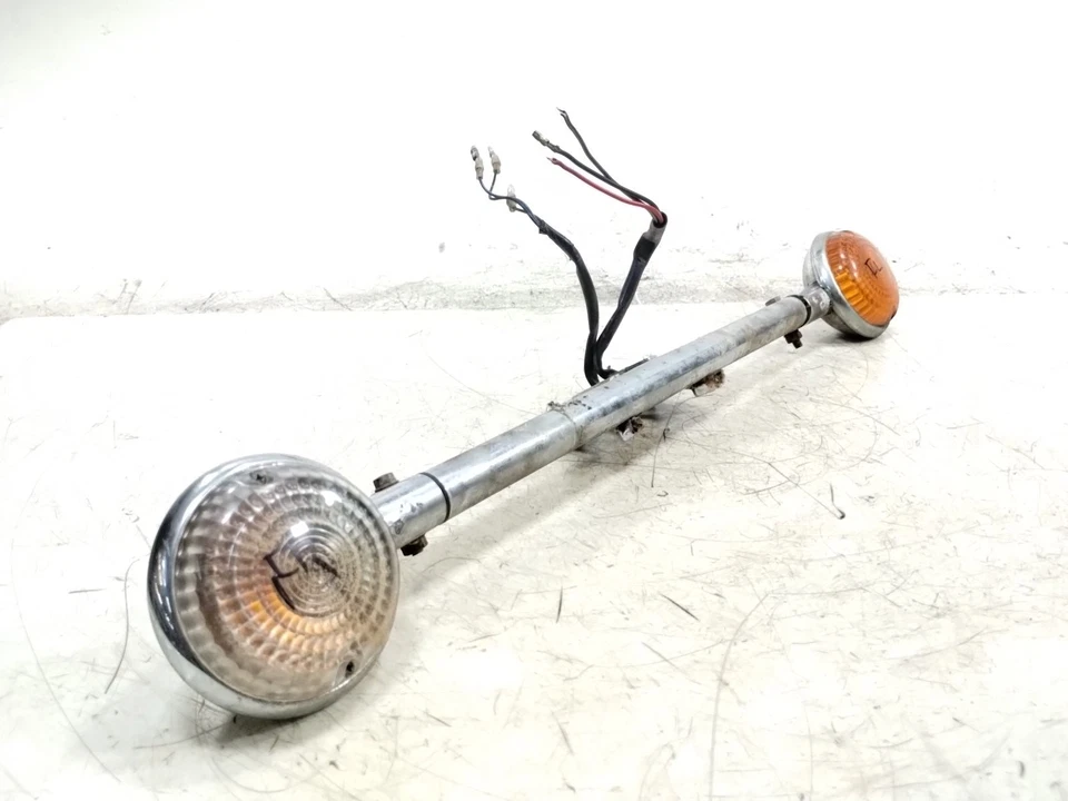 Par de señales de giro izquierda derecha barra de luz delantera clásica Yamaha V Star XVS1100 99-09 Foto 3 de 4