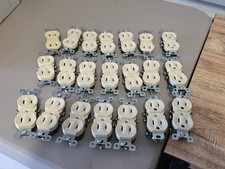 Leviton 15a 125v 4 3 Prong And 18 2 Prong Wall Outlets lot of 21 