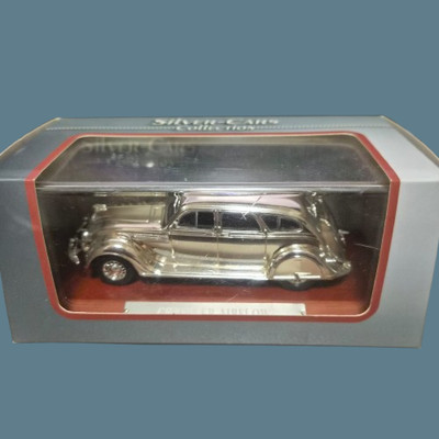 Silver Cars Collection - Chrysler Airflow - Neu/OVP