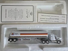 MATCHBOX 1996 1/97 CITGO MACK CH600 TRUCK AND TANKER NIB White - Ccy11-m 