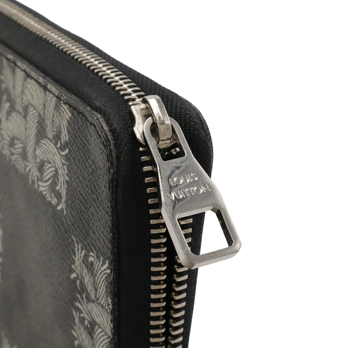 Louis Vuitton Damier Graphite Christopher Nemes Zippy Organizer Round Zipper image 4