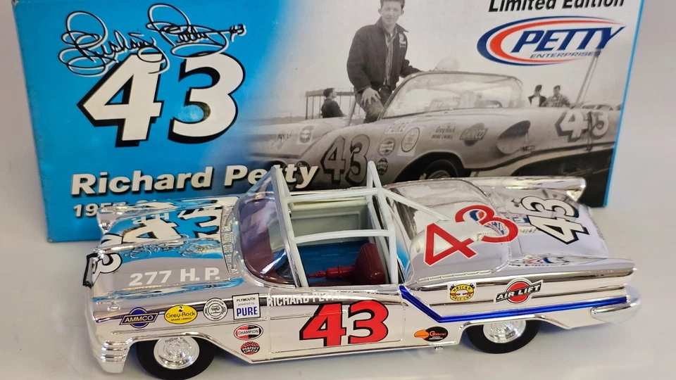 Plata cromo Richard Petty 1/24 #43 1957 Olds convertible fundido a presión #27 de 72 Foto 3 de 4