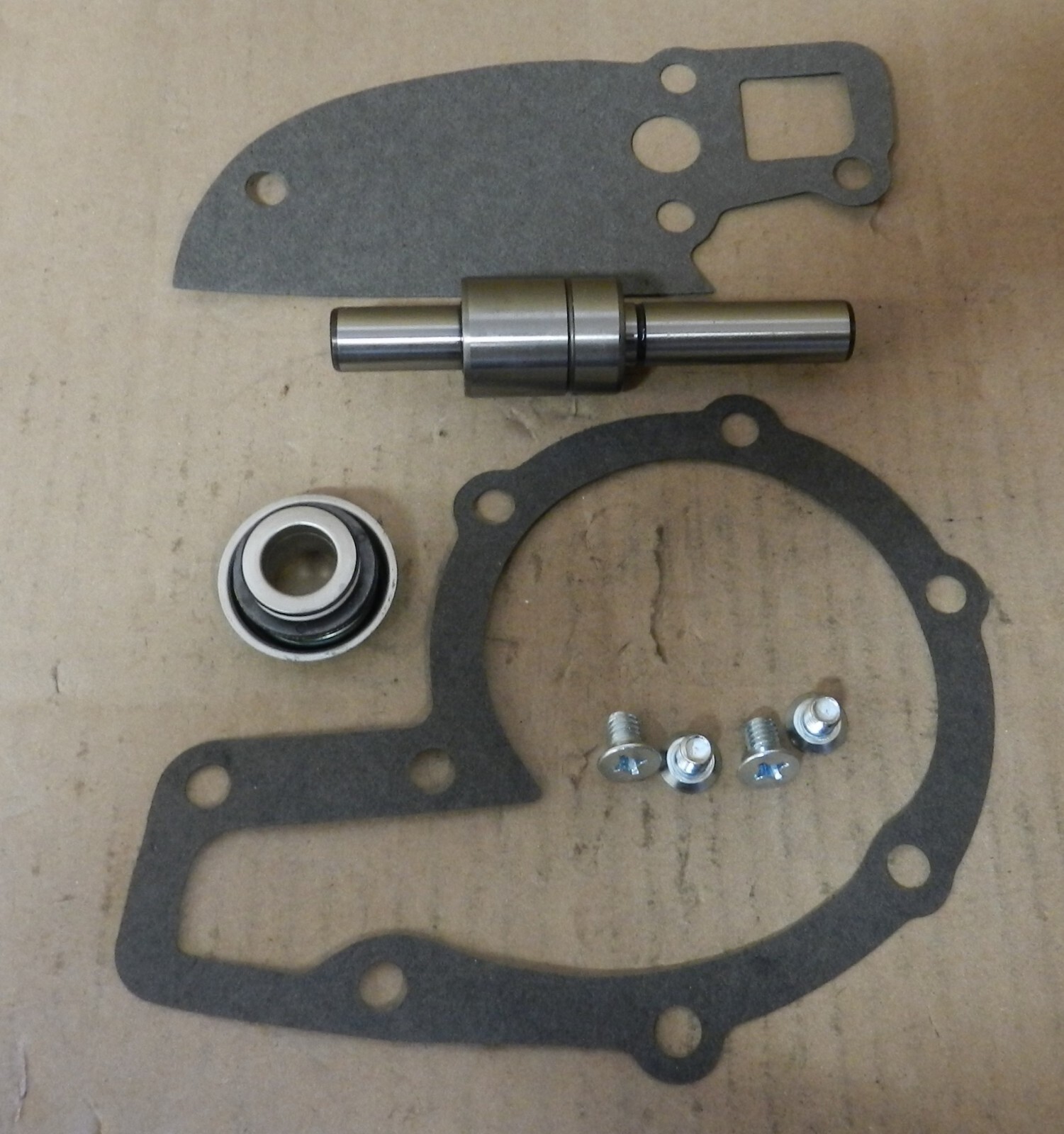 F400 Continental power unit engines 4-6-Cyl new water pump kit F400K419 F400K422