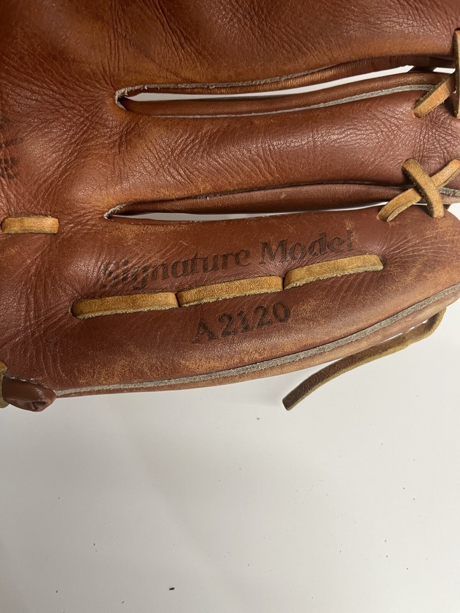 Gant de receveur 2024 Wilson A2000 Spin Control SS M1D 33.5 – Sports Gant de receveur 2024 Wilson A2000 Spin Control SS M1D 33.5 – Sports