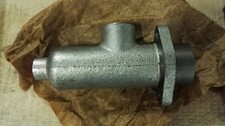 Maître-cylindre de frein Peugeot 404