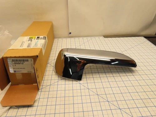 GM 84309732 Side View Mirror Cover Trim Cap Chrome Right RH