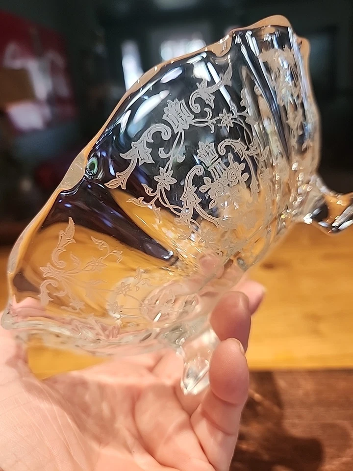 Fostoria's Navarre Etched Pedestal Footed 7" Bowl - Image 3 of 4