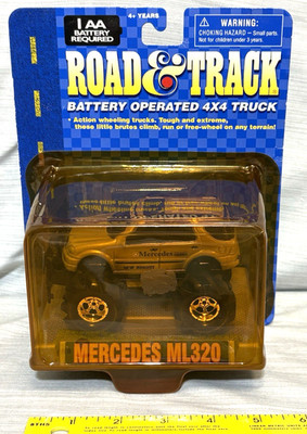 New Bright Road & Track Mercedes Benz ML320 4x4 BULLY Truck Rare New SILVER B36