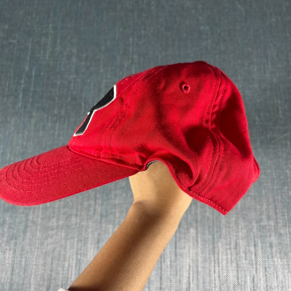 Under Armour OSFA Youth Cap Size Adjustable Red Hat Heat Gear - Image 4 of 4