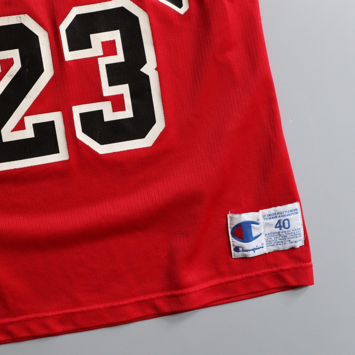 MICHAEL JORDAN CHICAGO BULLS VINTAGE 1990'S CHAMPION REVERSIBLE JERSEY ADULT 40