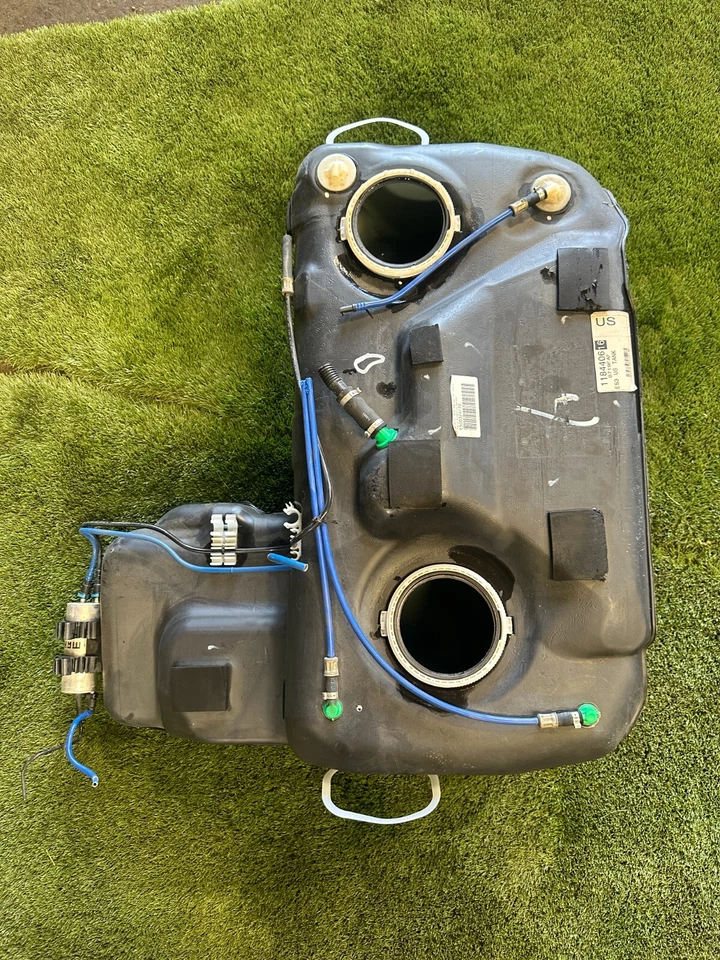 BMW X5 E53 2002-2004 3,0 L tanque de combustible conjunto depósito 6751818 OEM 231885 Foto 2 de 4