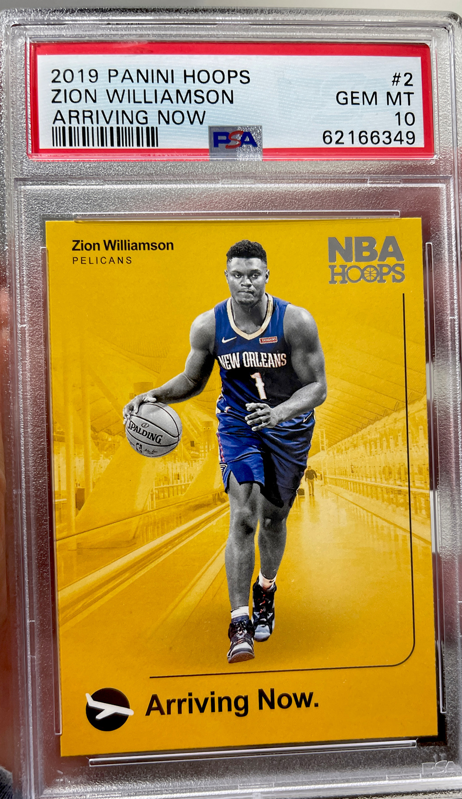2019 Panini NBA Hoops Zion Williamson Rookie Arriving Now PSA 10 Gem Mint
