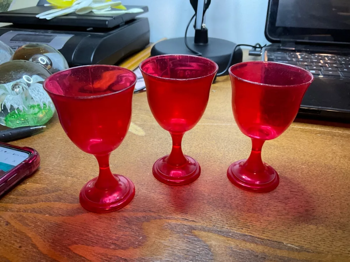 Plastic play glasses discount