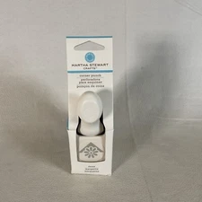 Martha Stewart Paper Punch Daisy Corner Punch 42-50002-open Packaging