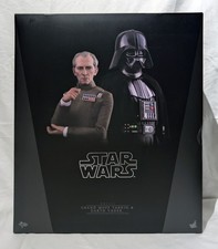 Hot Toys MMS434 Star Wars Grand Moff Tarkin & Darth Vader - NEW