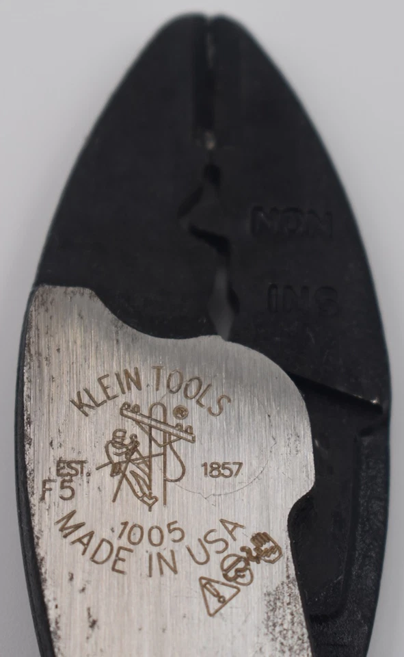 Klein Tools 9” Herramienta de corte de prensado eléctrico 1005 - Crimpadoras hechas en EE. UU. Foto 3 de 4