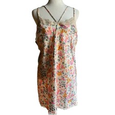 VICTORIA'S SECRET Silky Floral Strappy Neck Chemise Nightie Size Large
