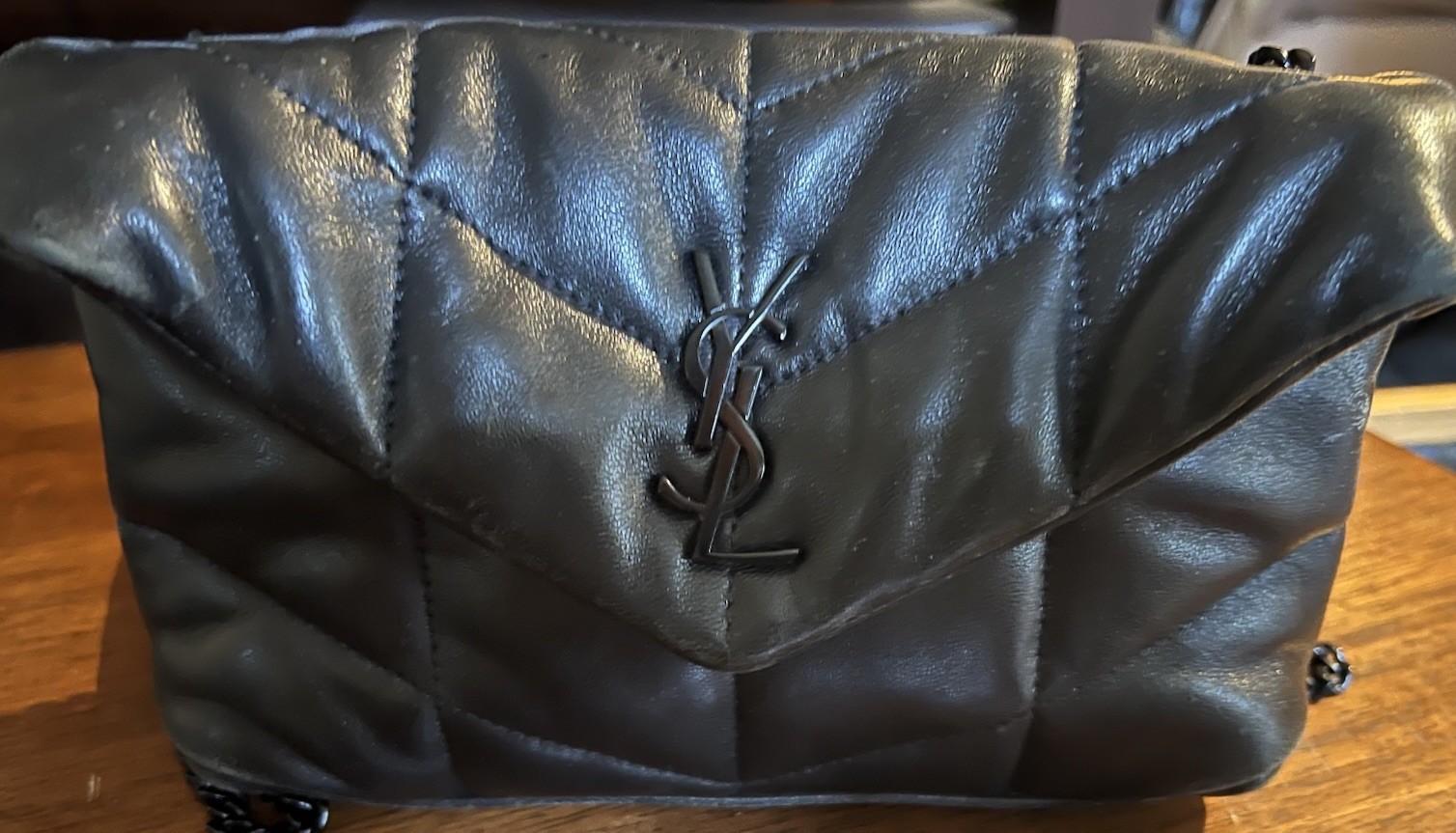 Borsa a tracolla giocattolo Saint Laurent LouLou Puffer in pelle trapuntata nera