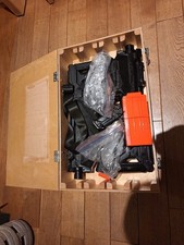 Zwei lackierte Nerfguns Elite 2.0 Echo in Schwarz mit Ausrüstung