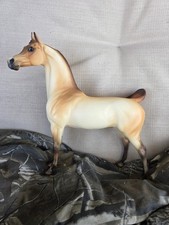 Breyer Traditional Size Palomino Arabian Stallion Plastic Model Horse