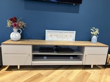 AVF White Sands Extra Wide TV Stand for TVs up to 85” RRP £265