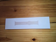 Genuine Apple Watch 41mm Starlight Sport Band S/M MT2U3AM/A Open Box