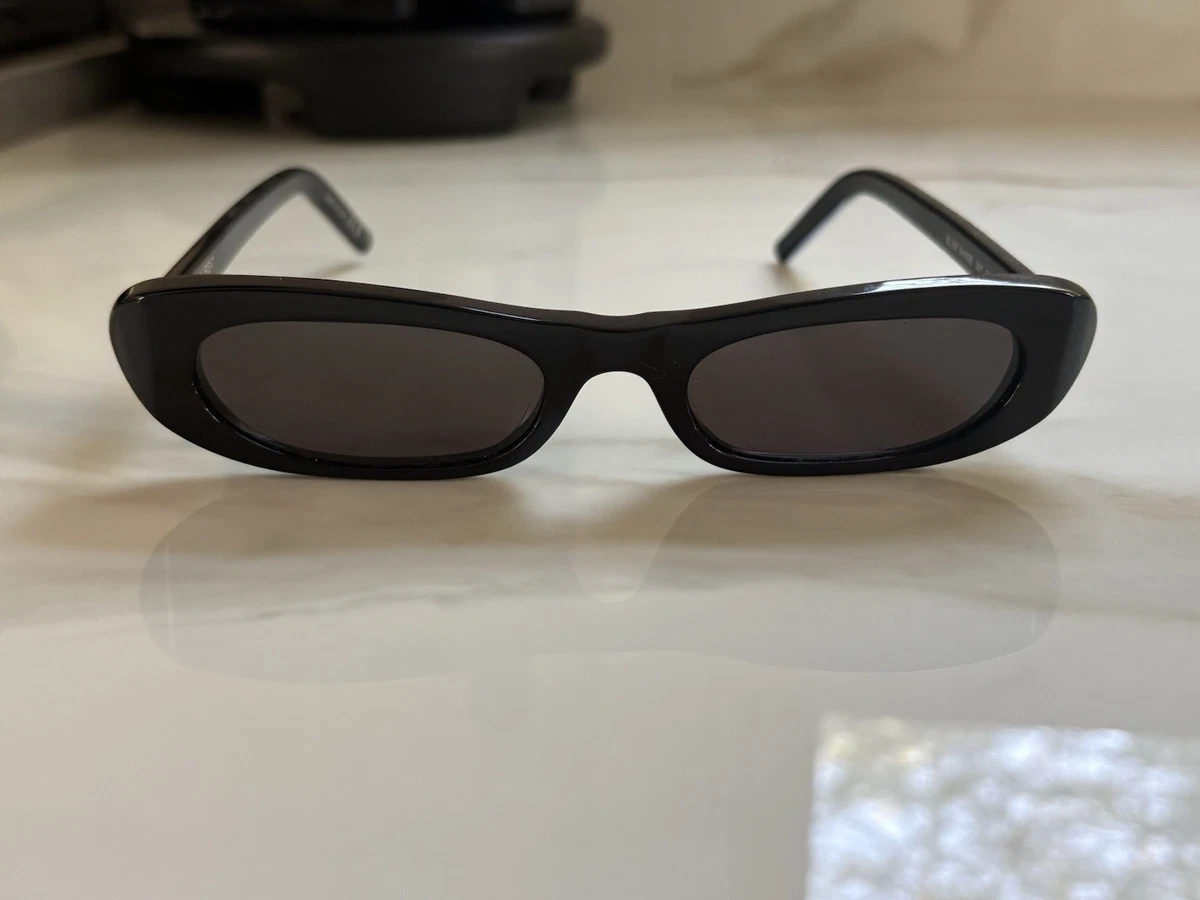 中古品 Saint Laurent SL 557 SHADE BLACK Saint Laurent SL 557 SHADE Sunglasses Black YSL Oval Cat Eye Italy