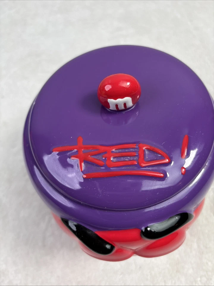 Tarro de galletas/dulces de cerámica vintage Galerie M&M's 2003 púrpura y rojo marte Foto 3 de 4