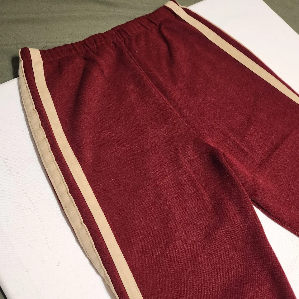 Calça de moletom vintage anos 80 malha borgonha vermelha faixa listras b menino feita nos EUA - Imagem 3 de 4