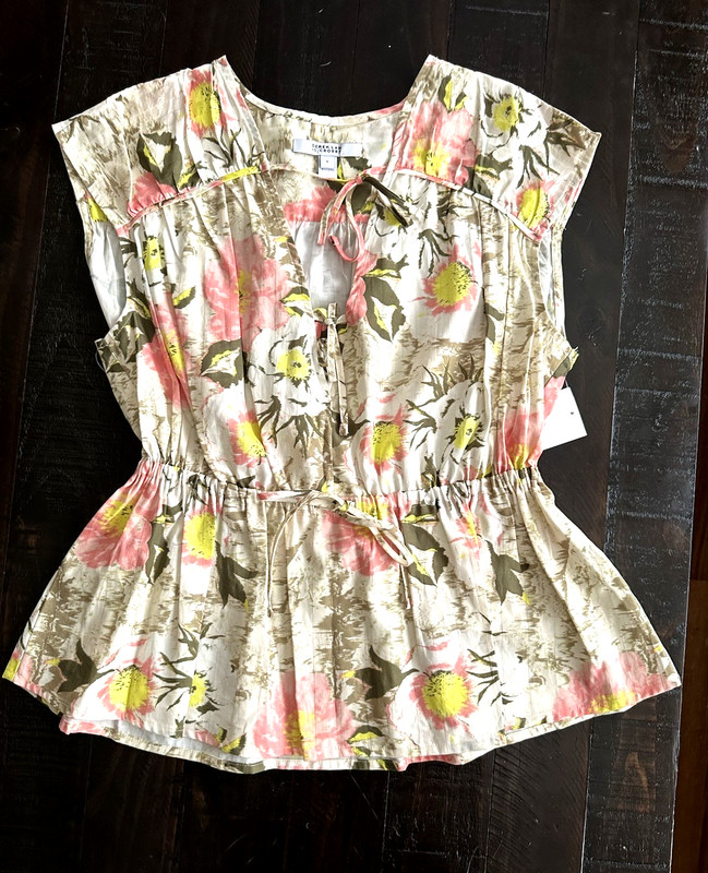 DEREK LAM 10 CROSBY Size S Caroline Floral V-Neck Peplum Top Cotton NEW NO TAG
