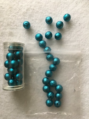 Gutermann Round Ice Coated Glass Beads 8mm and 10mm sold in bags in 22 colours - Picture 42 of 94