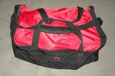 Jeep Duffle XL Bag Shoulder Strap Black Red 30 x 14 x 14 94.5L