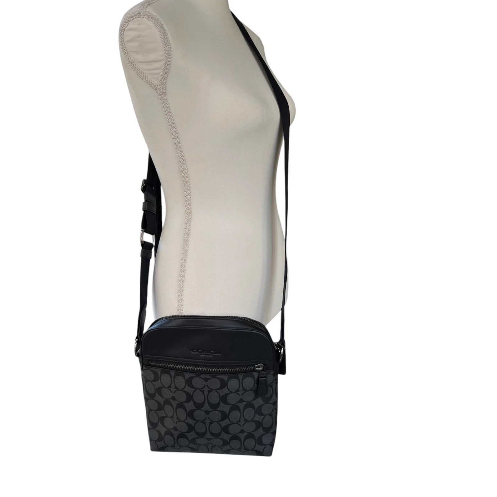 Borsa a tracolla Coach Houston nuova senza etichette firmata rivestita in tela e pelle nera
