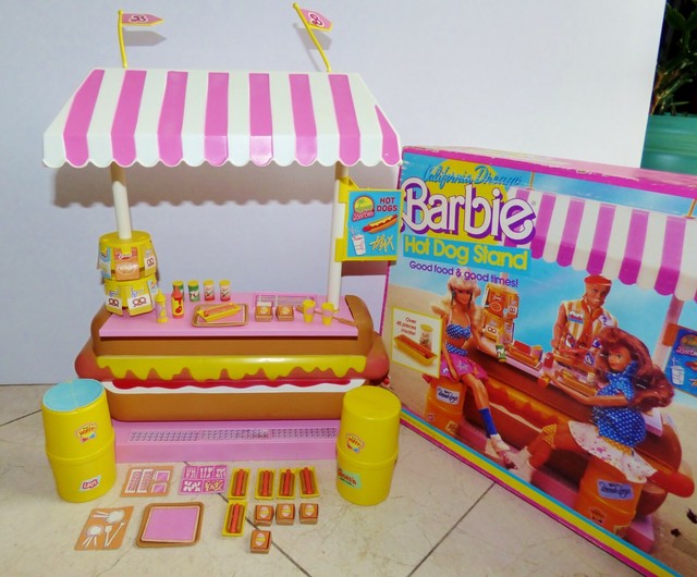 barbie hot dog stand