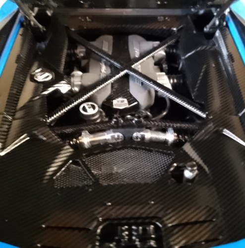 LAMBORGHINI AVENTADOR S 2017 1/18 AUTOART - Imagen 11 de 12
