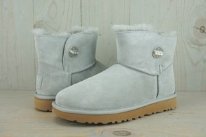 ugg turnlock bling