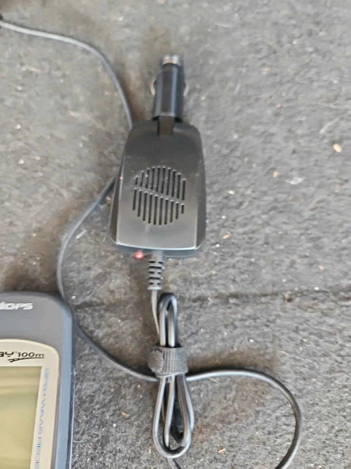 Lowrance  iway m100 GPS + WAAS Receiver Includes Ram Mount bundle - Image 2 of 4