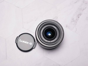 Panasonic Lumix G Vario 12-32mm f/3.5-5.6 MEGA O.I.S. Lens - EXCELLENT