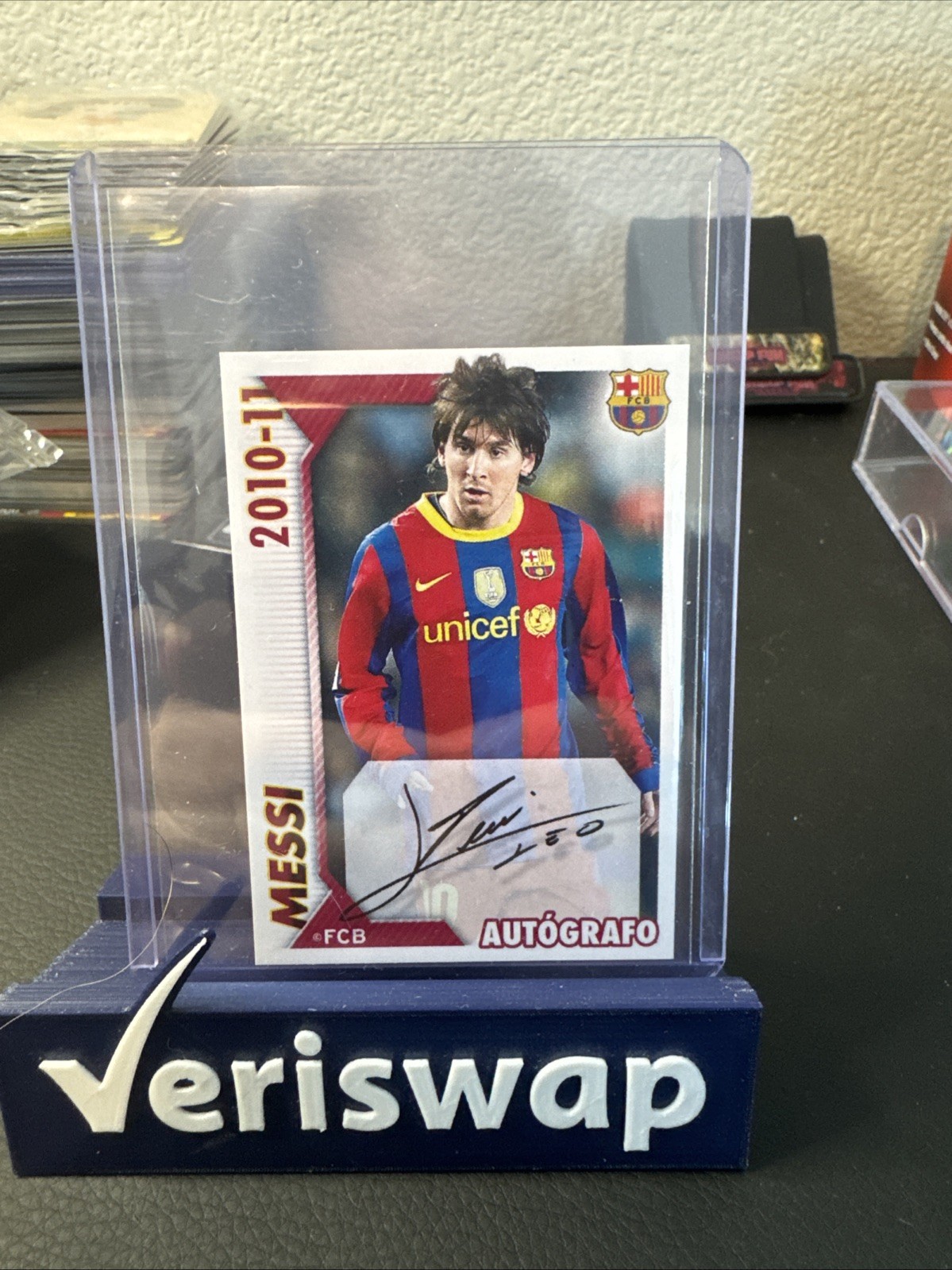 Lionel Messi 2010-11 Panini FC BARCELONA Stickers #119 Autografo (Printed Auto)