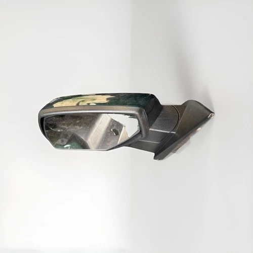 2014-2018 Chevy Silverado 1500 Driver Side Door Mirror Green OEM LH GMC, Tahoe