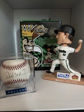 Derek Holland Clinton LumberKings Bobblehead & Autographed Baseball- Rangers ⚾️