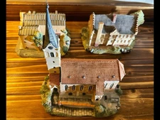Little Bavaria Village Figurines Lot – Cathedral Birthplace & Grammar School Set