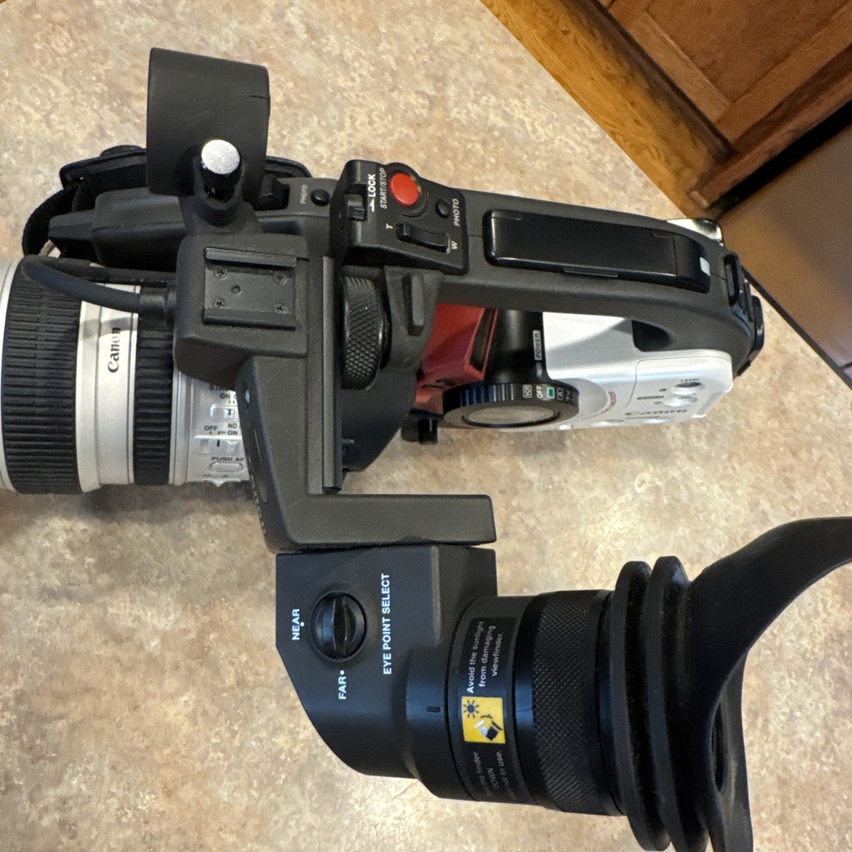 Canon XL1s 3CCD Digital Video Camcorder DM-XL1s 16x Zoom Lens