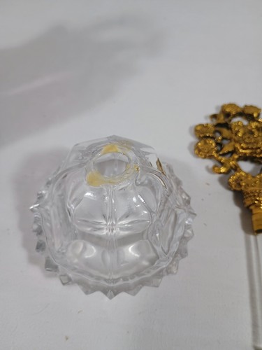 Antigua botella de perfume de filigrana dorada Ormolu Globe ornamentada con cristal Dauber - Imagen 5 de 7